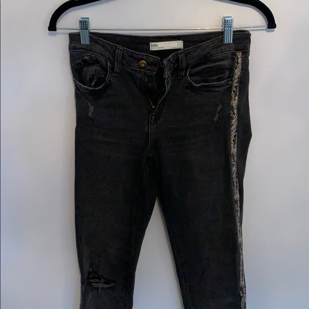 Zara jeans